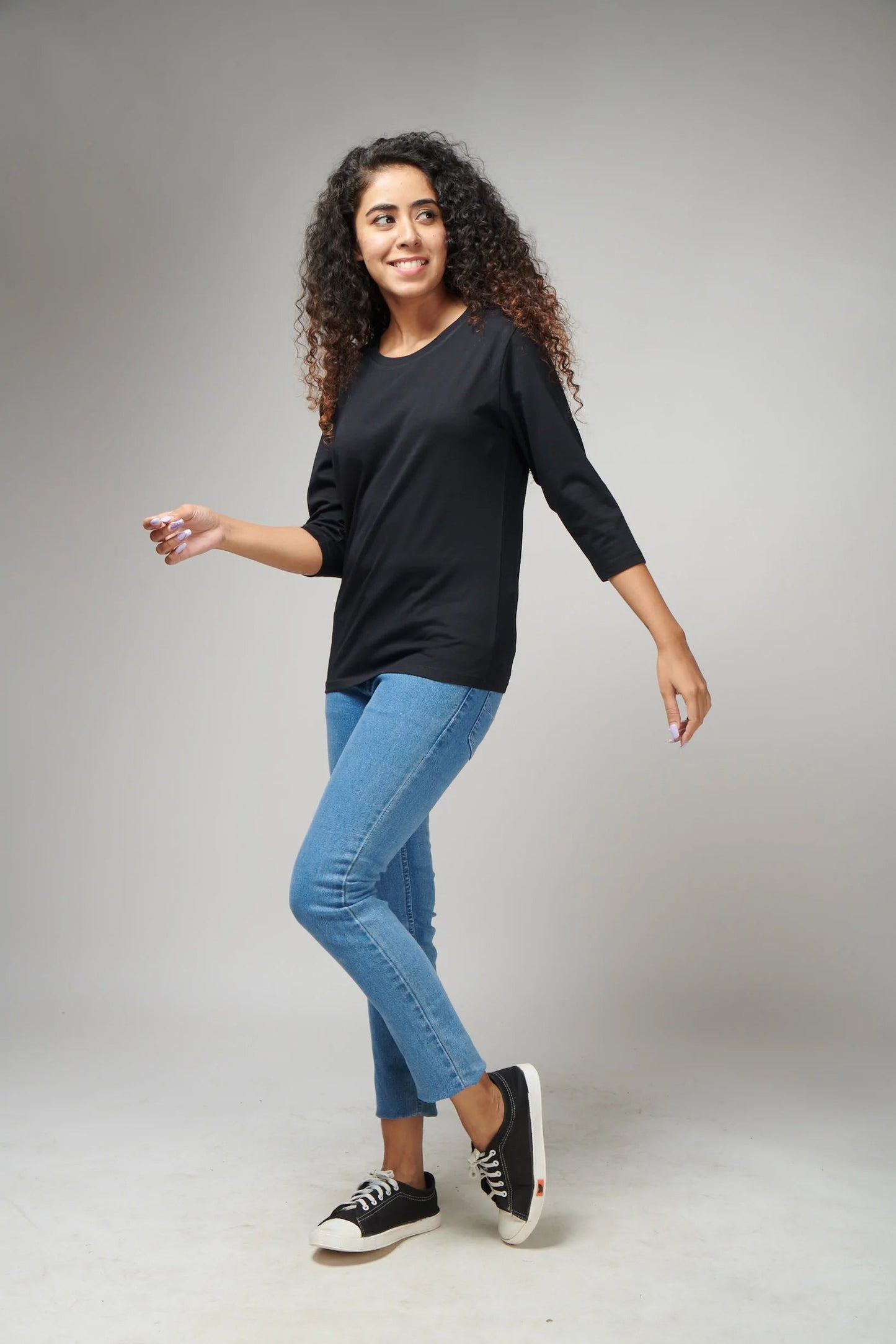 Basic Black Full Sleeves T-Shirt