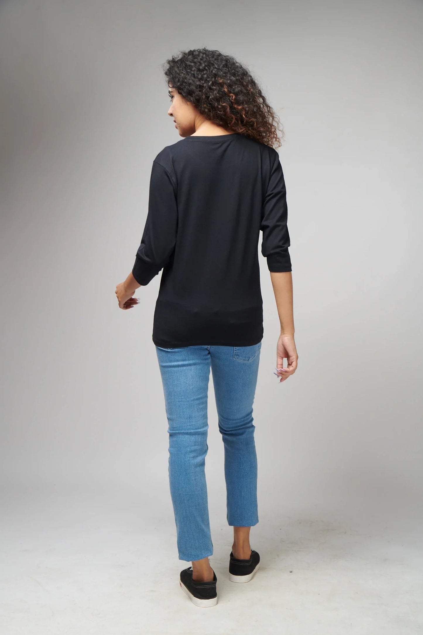 Basic Black Full Sleeves T-Shirt