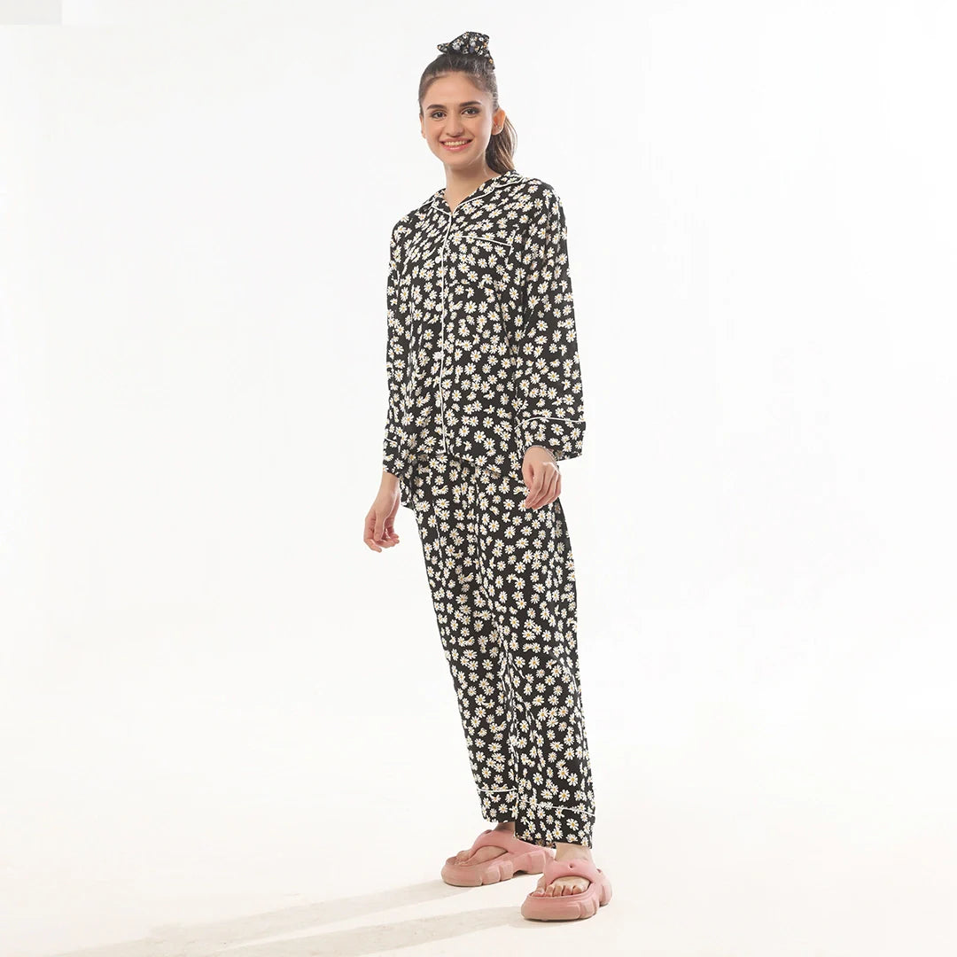 TNW Mat Daisy Linen Pajama Suit