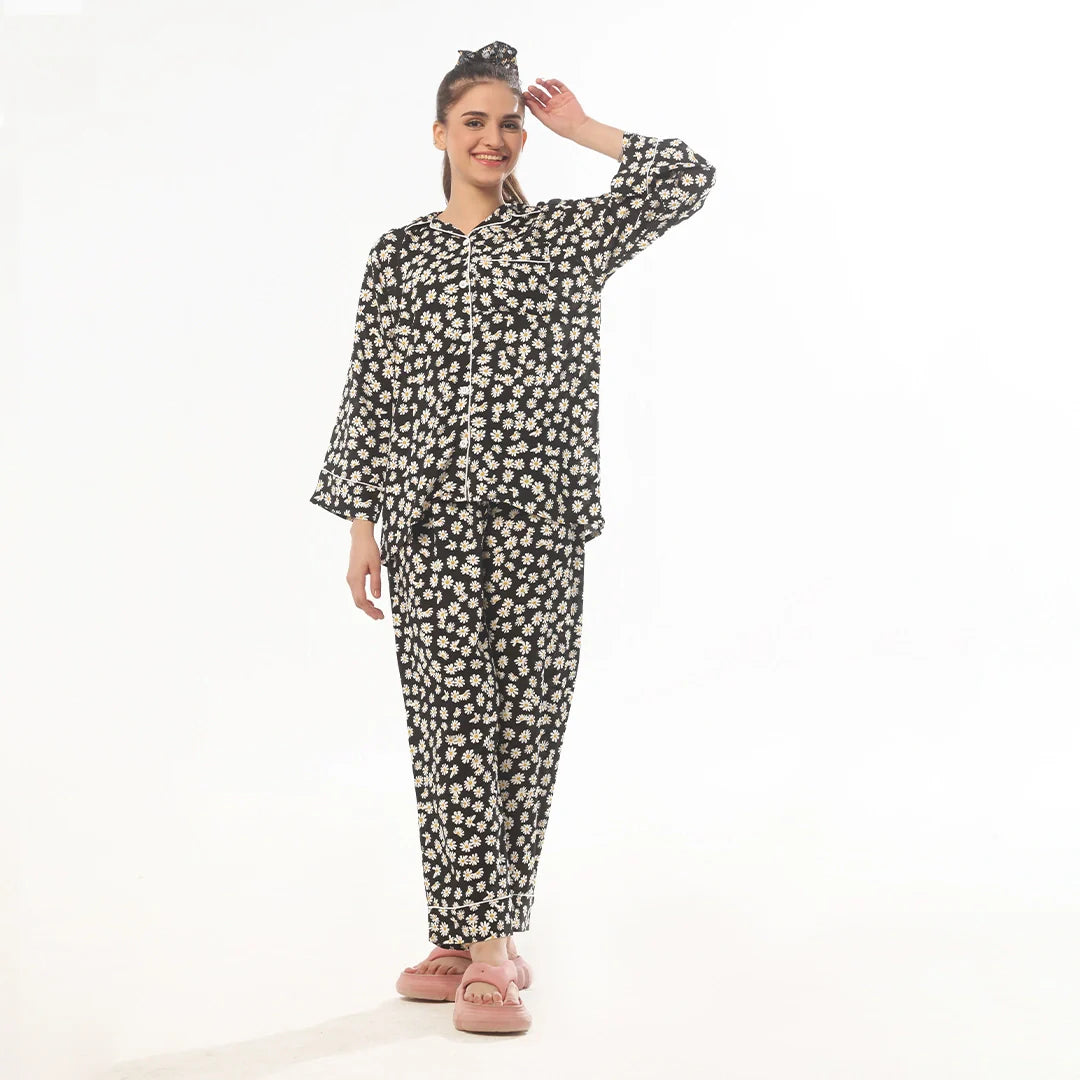 TNW Mat Daisy Linen Pajama Suit