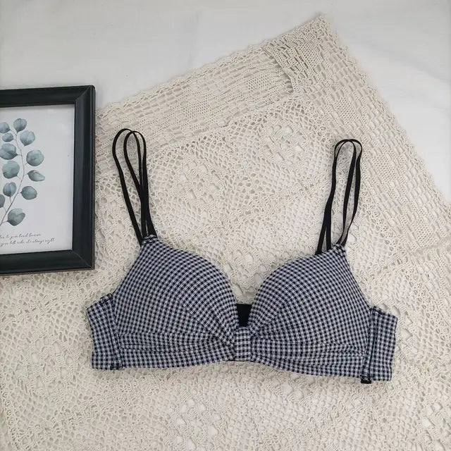 Casual T-Shirt Pushup padded Bra for women.