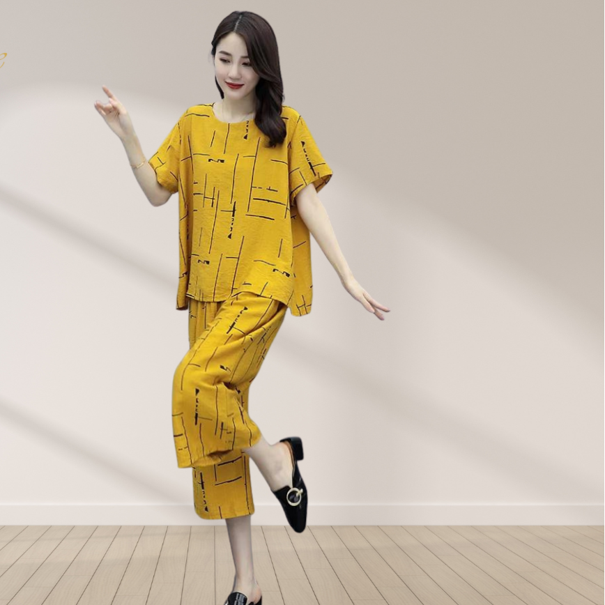 11.11 Sale Yellow Printed Capri Night Suit